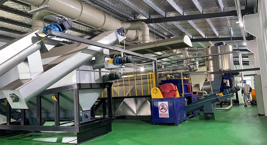 餐廚垃圾處理設(shè)備 (2).jpeg